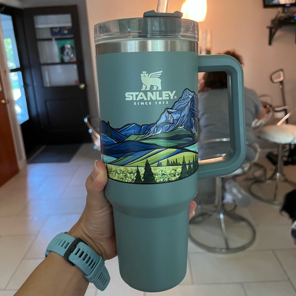 Stanley 40 oz Quencher